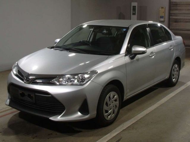 6129 TOYOTA COROLLA AXIO NZE164 2018 г. (TAA Chubu)